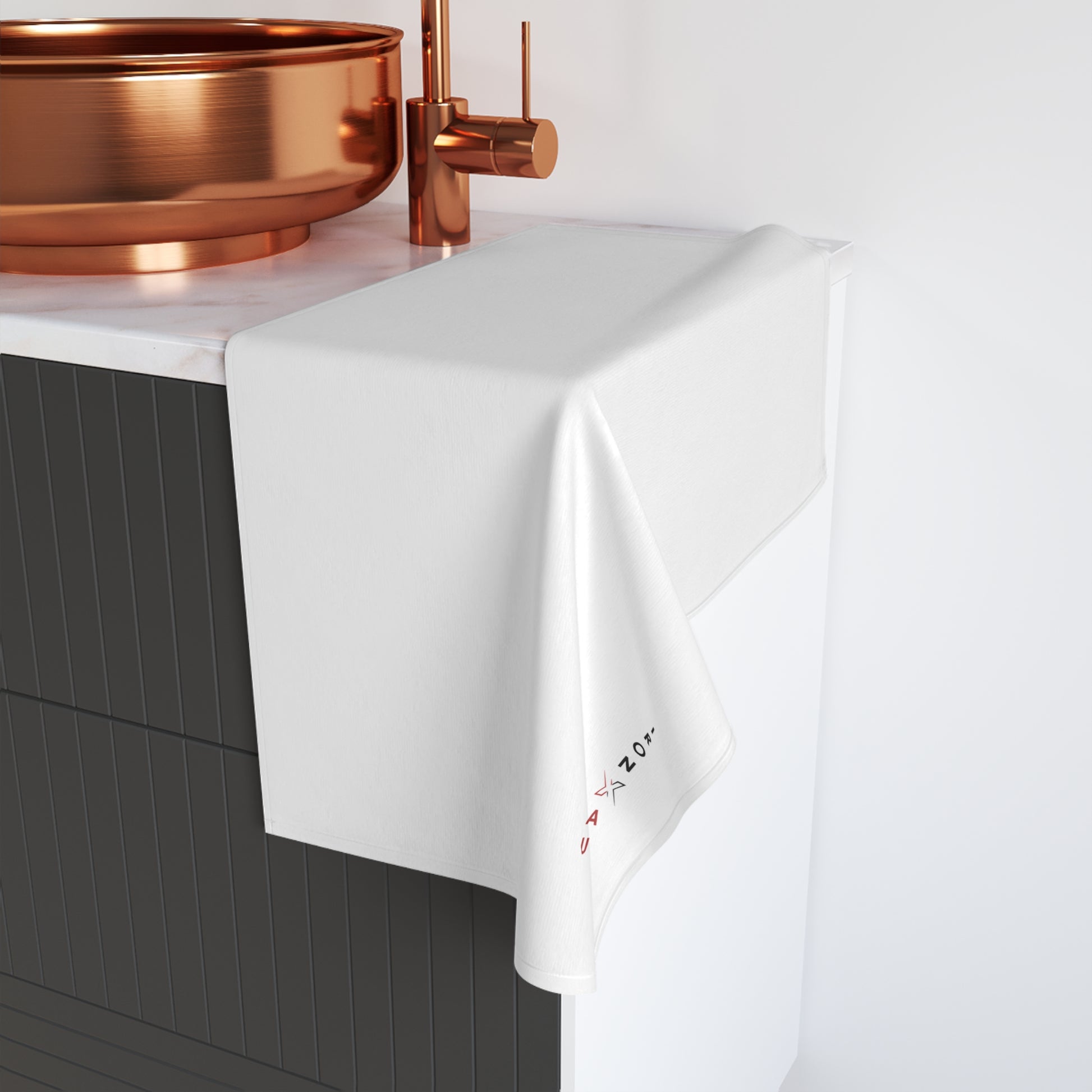IronXAura LuxeTouch Hand Towel - IronXAura